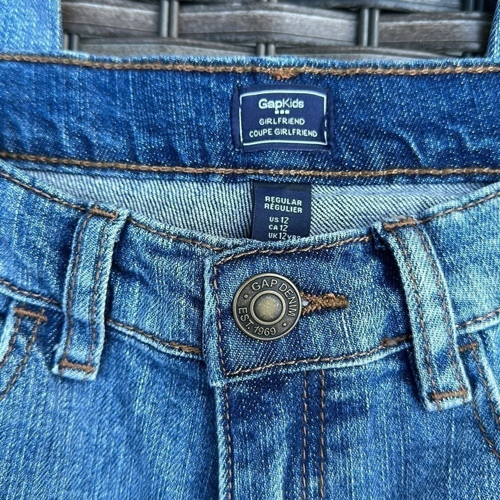 Gap Kids Faded Girlfriend Fashion Patch Jeans